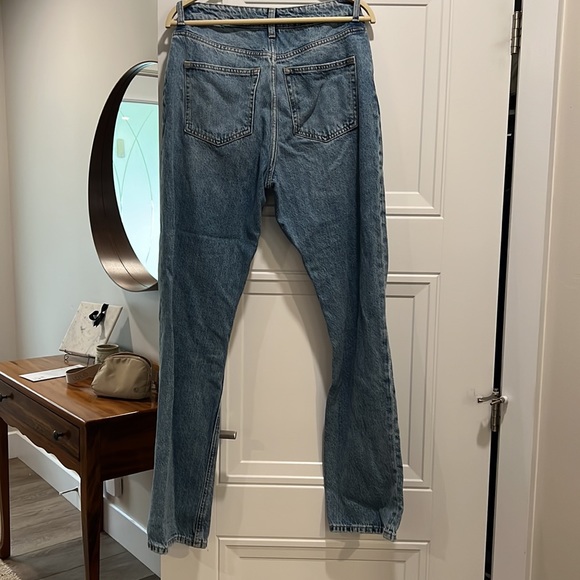 H&M straight ripped jeans, medium wash, size 6 - Picture 3 of 3